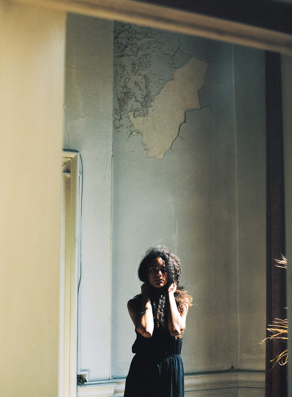 Shooting, Contax 645 @f/2 + Portra 400